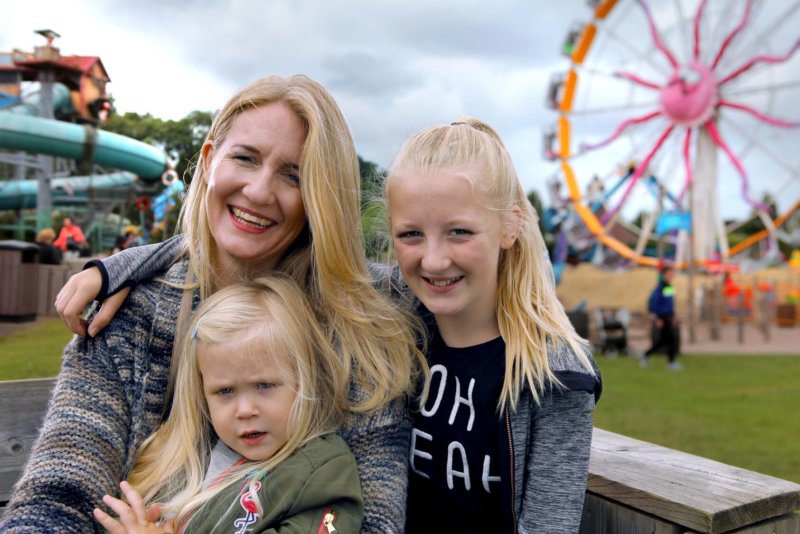 Hester schreef een brief aan pretparken en dierentuinen